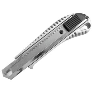 TAPÉTAVÁGÓ KÉS 18MM ALUHÁZAS BLISZTEREN ; PÓTPENGE: 9123A (10DB)