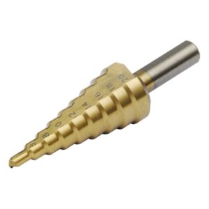LÉPCSŐS FÉMFÚRÓ, 9 LÉPCSŐS; (4-20MM, 2MM LÉPCSŐK), BEFOGÁS: 10MM, MAX. 4MM VASTAG ANYAGOKHOZ, TIN BEVONAT